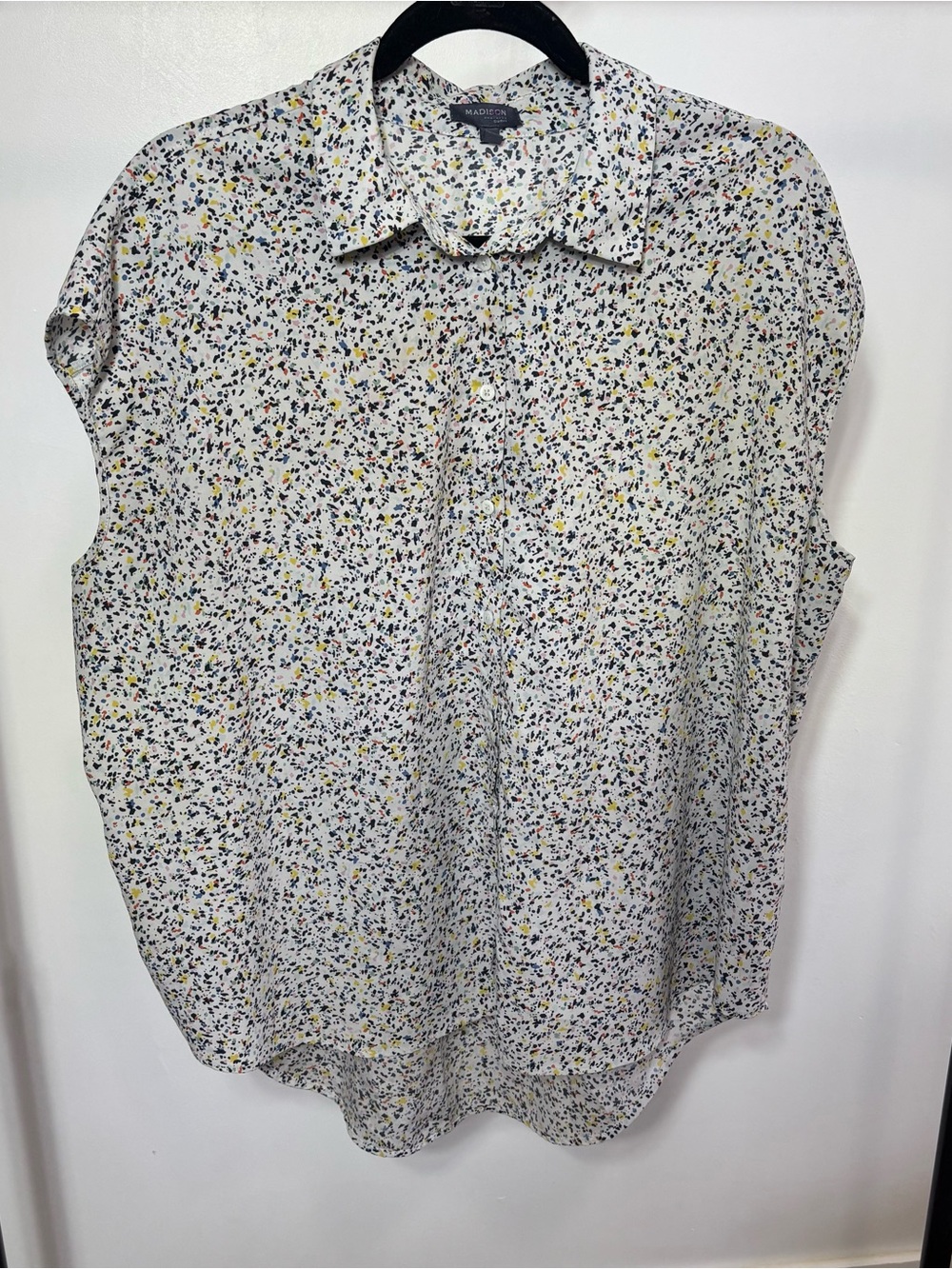 Madison Studio Curvy Blouse 2X Multicolor Print Button Front Plus Size